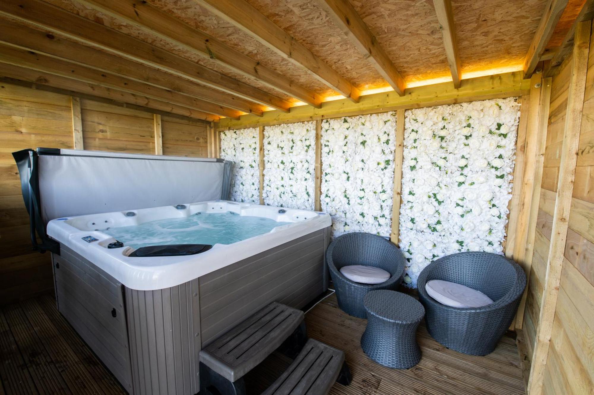 Lincoln Yurts 호텔 외부 사진