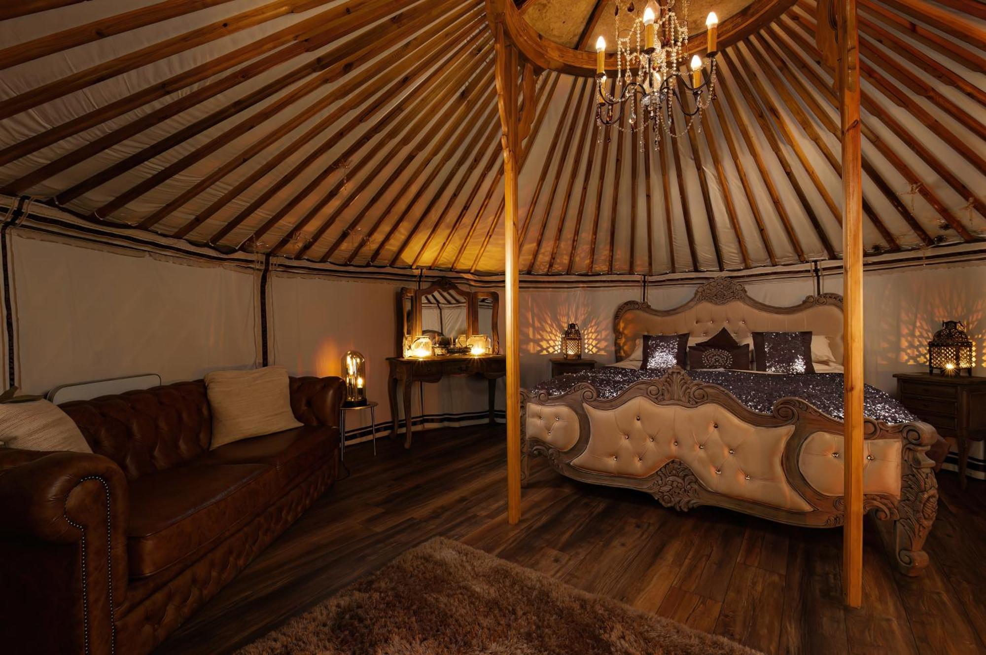 Lincoln Yurts 호텔 외부 사진