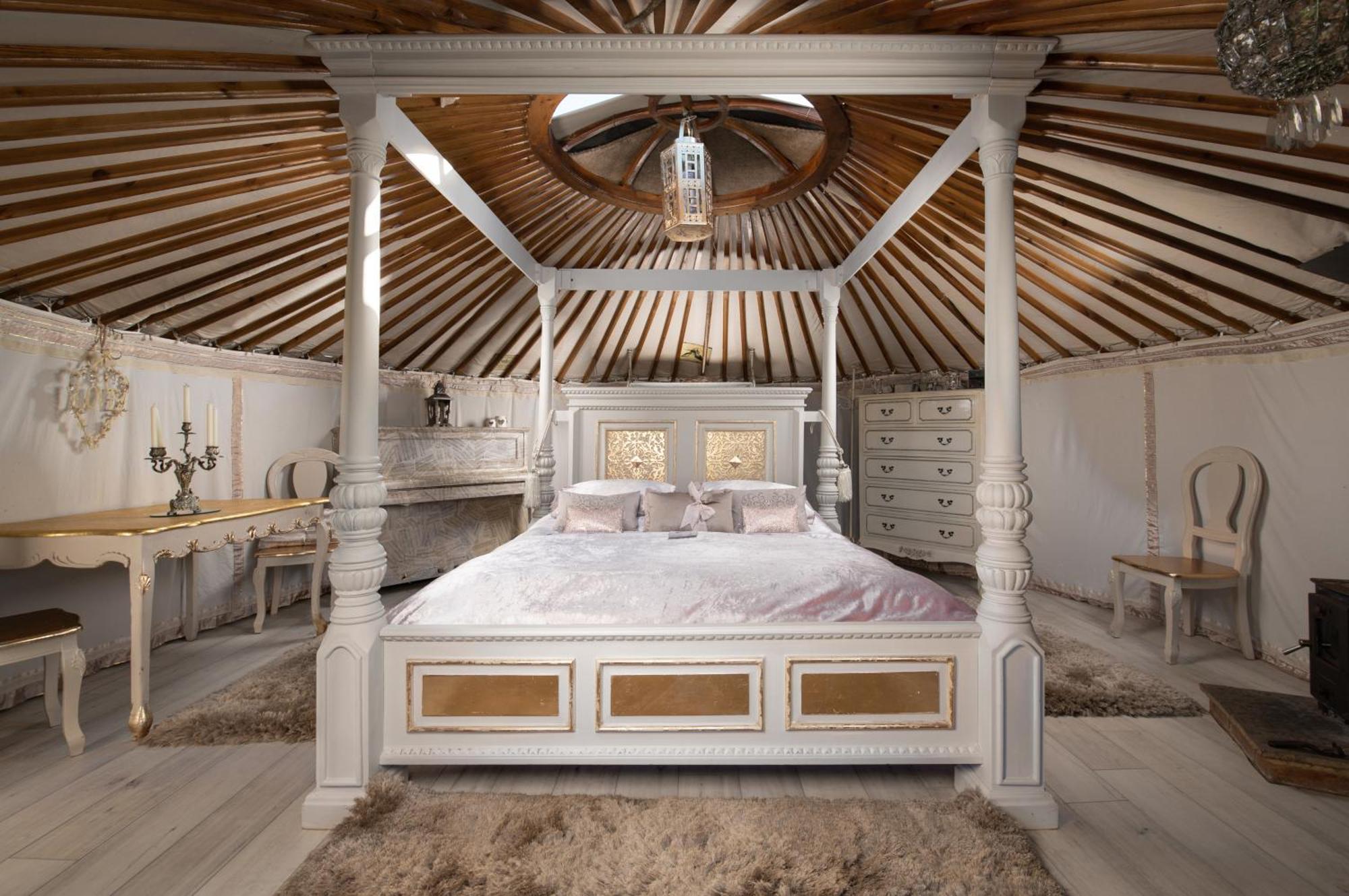 Lincoln Yurts 호텔 외부 사진