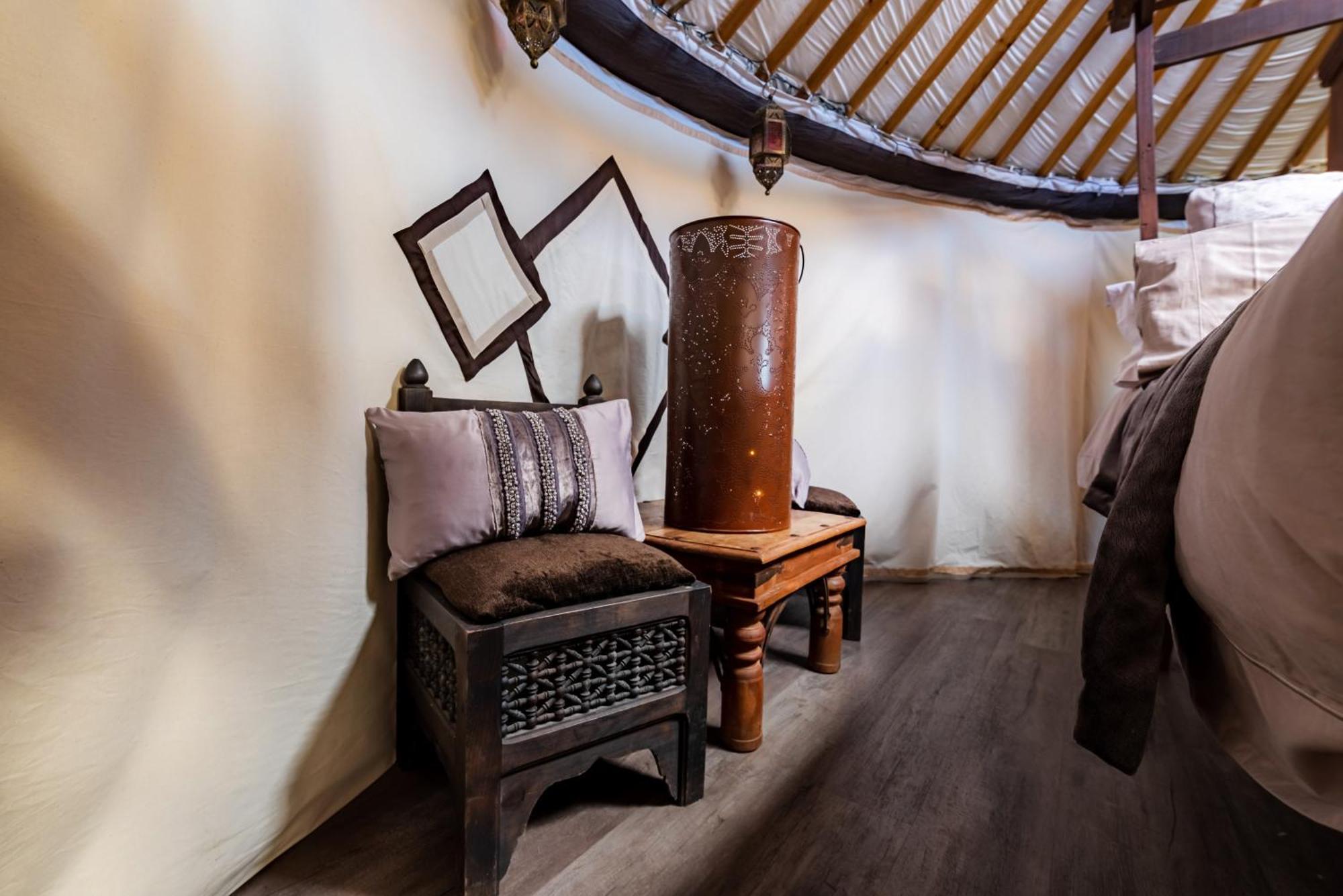 Lincoln Yurts 호텔 외부 사진