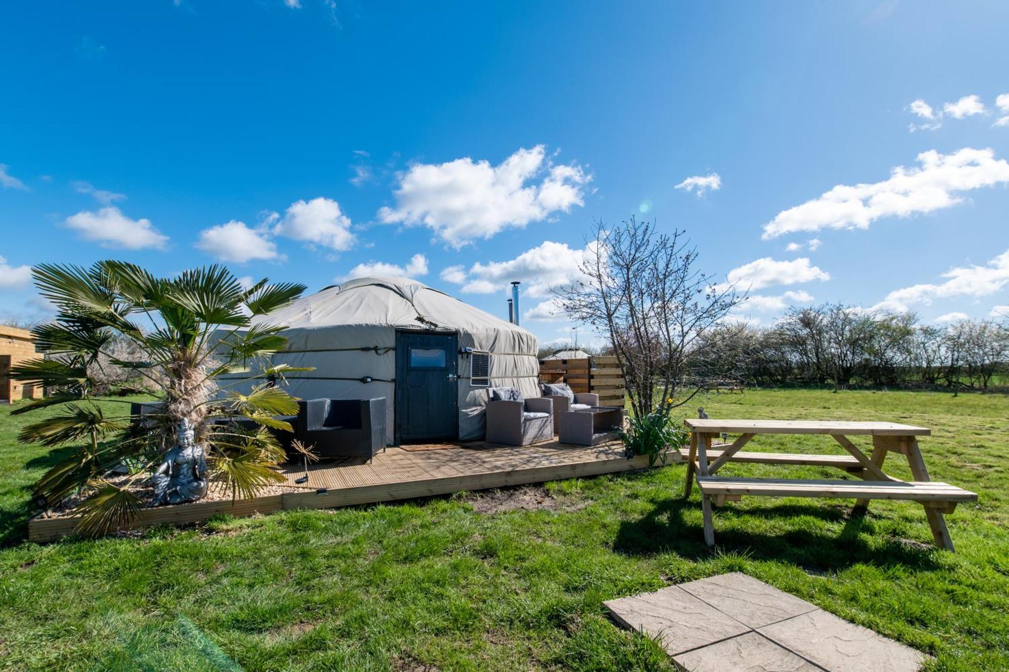 Lincoln Yurts 호텔 외부 사진