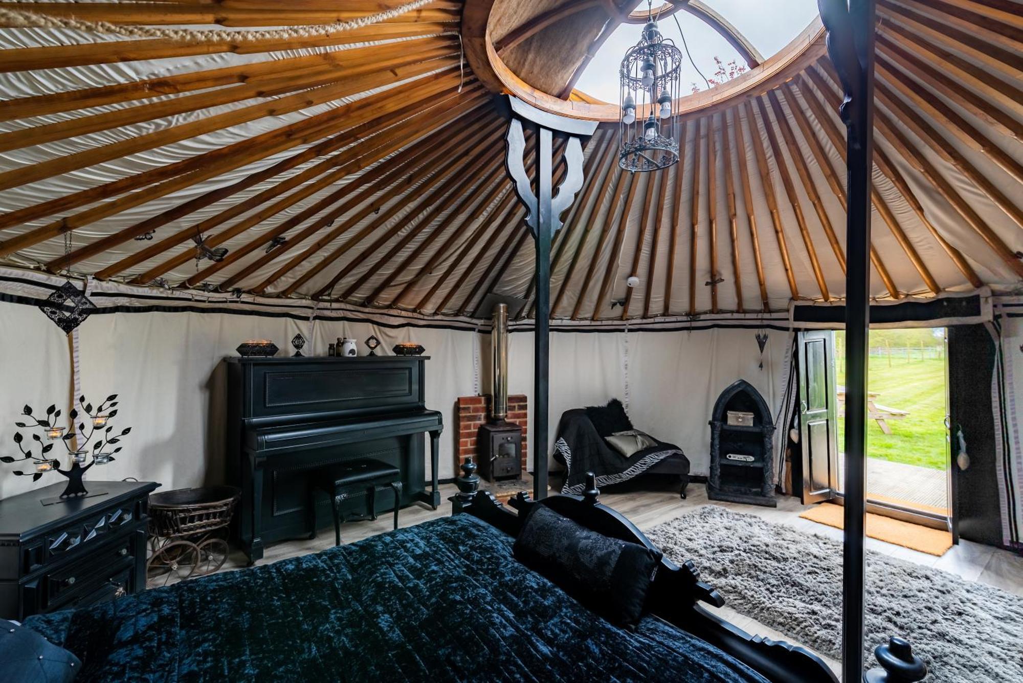 Lincoln Yurts 호텔 외부 사진